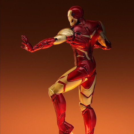 Candeeiro Diorama Iron Man Flying 18 Cm