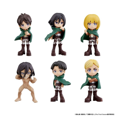 Attack on Titan Pack de 6 Figuras Attack on Titan 9 cm