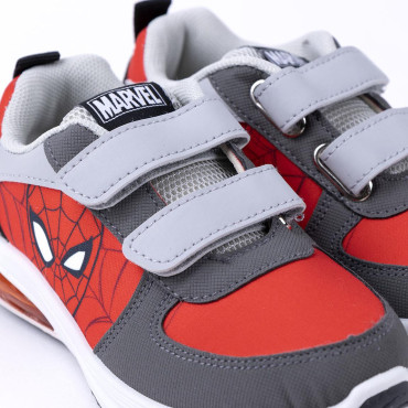 Formadores com luzes de Spiderman Marvel