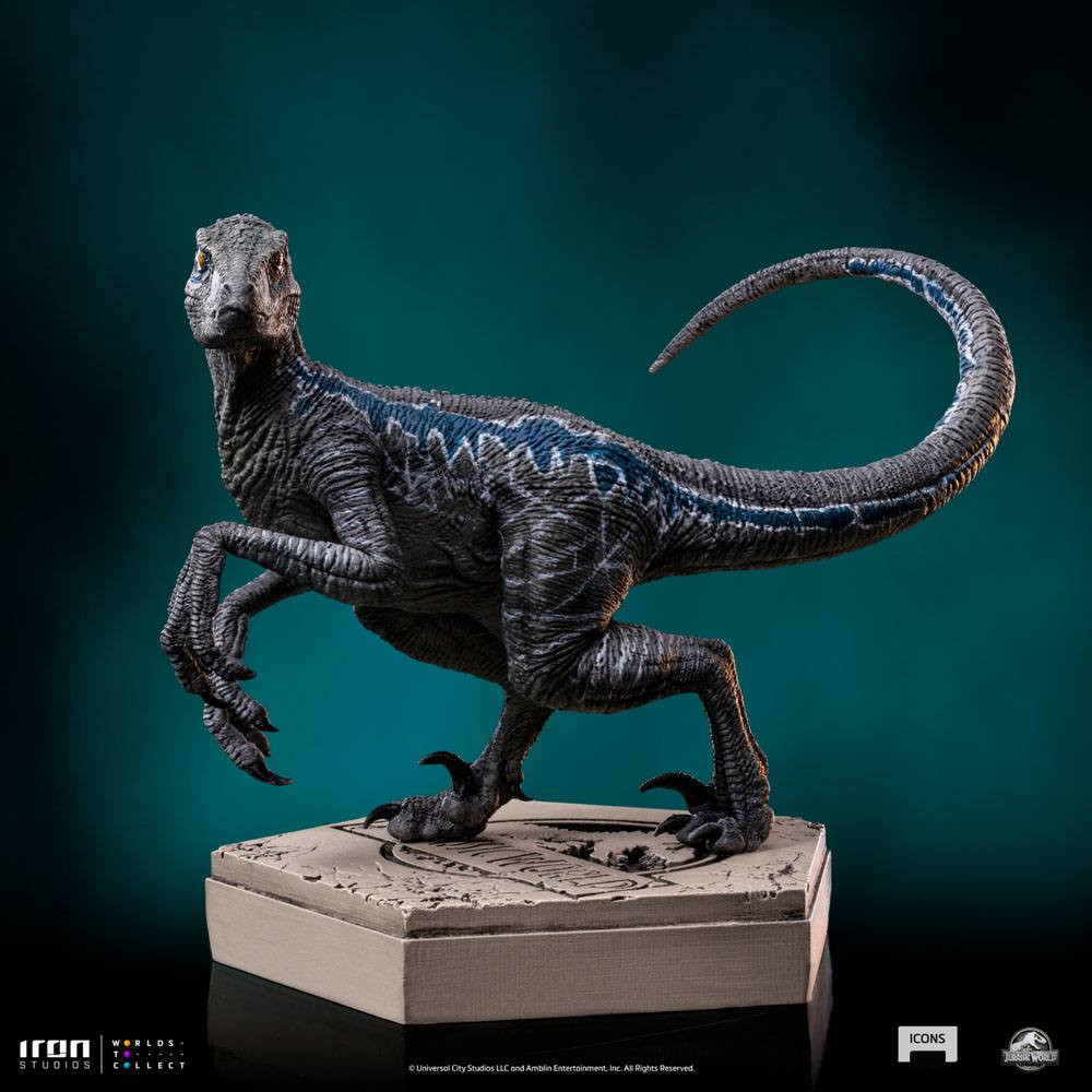 Figura Jurassic Park Velociraptor Azul Iron Studios