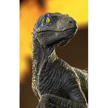 Figura Jurassic Park Velociraptor Azul Iron Studios