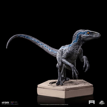 Figura Jurassic Park Velociraptor Azul Iron Studios