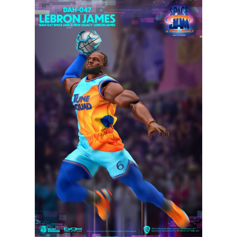 Dynamic8H Space Jam 2 Lebron James Figure